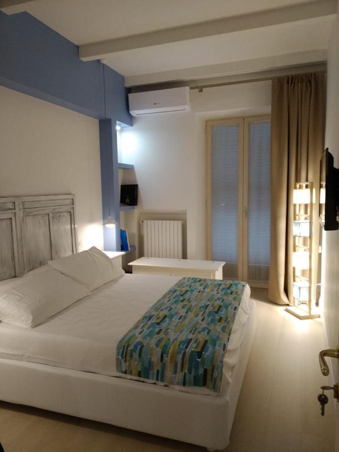 Apulia 35 Panzió Bari Kültér fotó