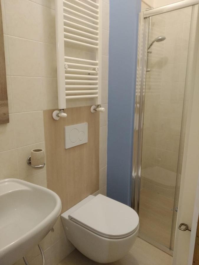 Apulia 35 Panzió Bari Kültér fotó