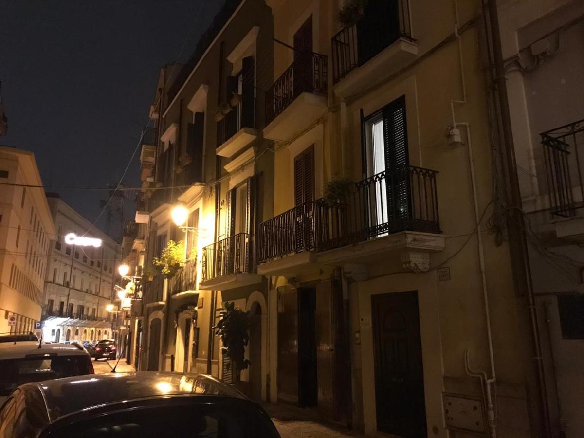 Apulia 35 Panzió Bari Kültér fotó